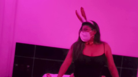 Das Casting mit der peruanischen Cowgirl führt zu heißem intensivem Sex