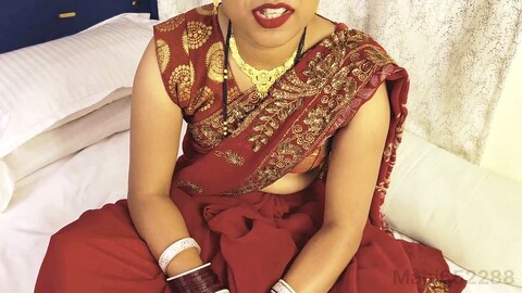 La belle-mère desi Mahi 2224 et son beau-fils s'éclatent lors d'un festival de sexe chaud.