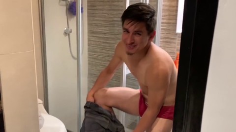 My neighbor runs out of water, so I invite him to my bathroom for some fun